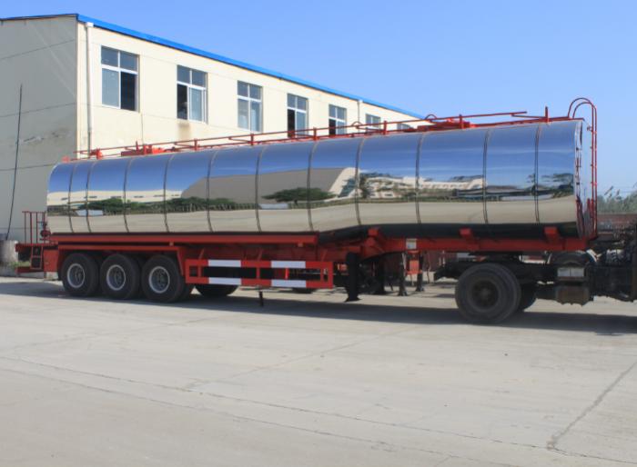 45,000 liters 3 axle shiny cover liquid asphalt tanker with insulation