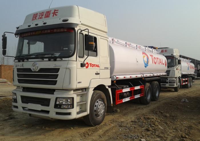SHACMAN 25000 Liters ADR fuel tank truck